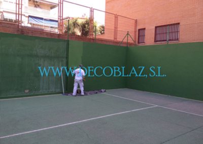 Pintar pistas de padel de la comunidad