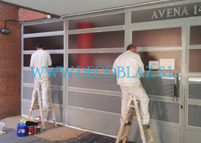 Pintar entrada portal comunidad